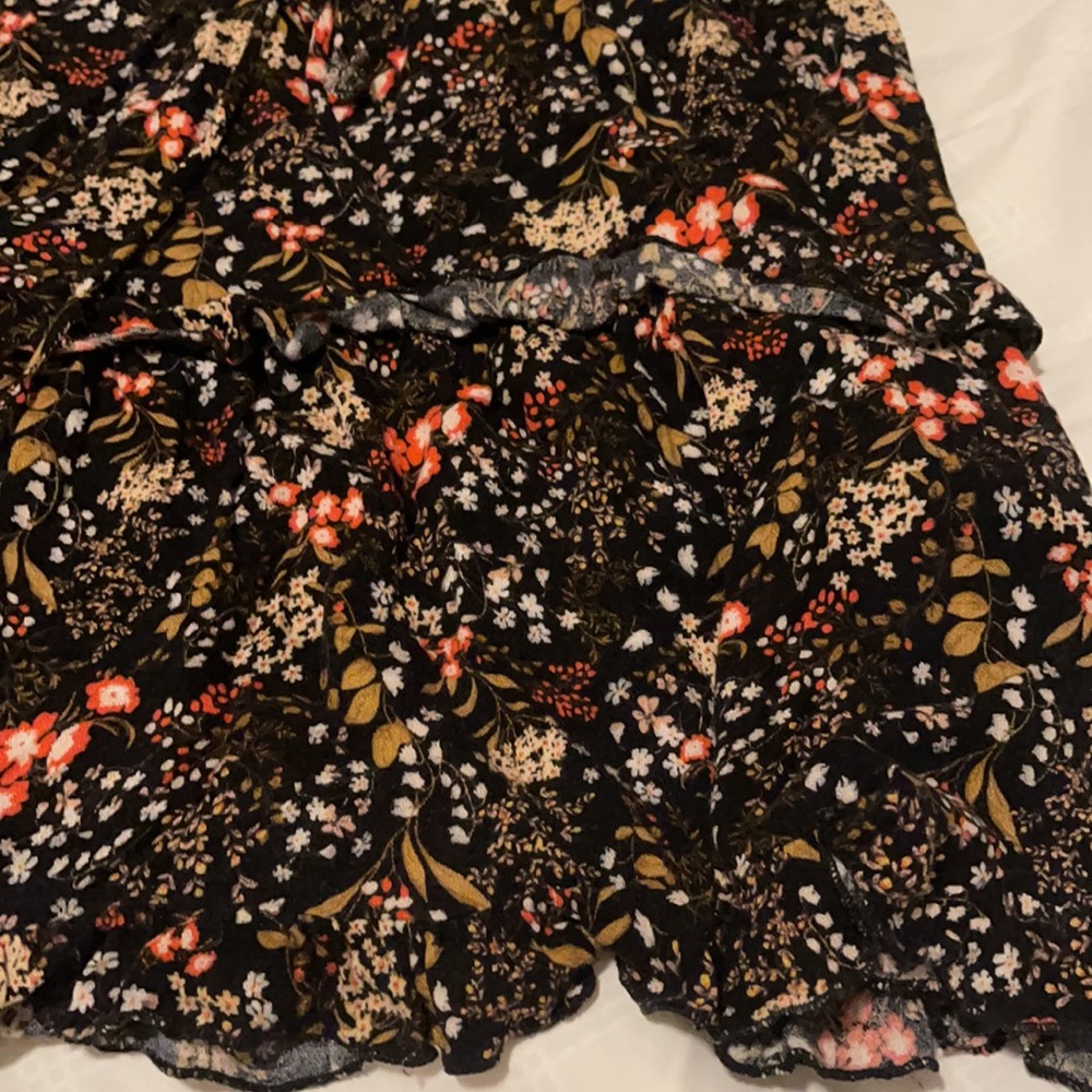 Dress - Picture 2 of 9